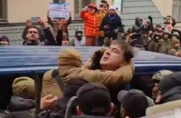 Саакашвили сбежал от СБУ