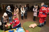 Тренінги з домедичної допомоги проходитимуть у метро Києва кожної третьої п’ятниці місяця, – КМДА