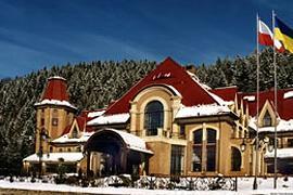 Янукович затеял грандиозный ремонт в карпатском "Межигорье"