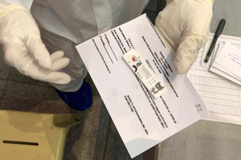 У світі за добу зафіксували майже 280 тис. нових випадків COVID-19
