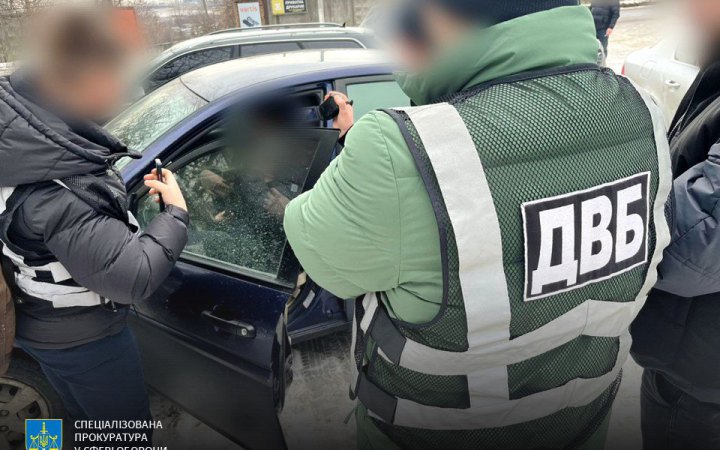 На Хмельниччині та у Дніпрі викрили чергові схеми уникнення від мобілізації