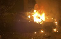 В Киеве ночью сожгли автомобиль, принадлежащий матери депутата-свободовца (обновлено)