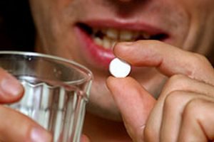 Специалисты предупреждают, популярные антибиотики поражают печень