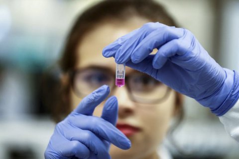 Врачи экстренной медпомощи не будут делать экспресс-тесты на коронавирус, - Минздрав