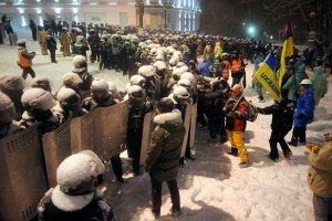 Еды для митингующих на Майдане хватит на 4-5 дней, - Тягнибок