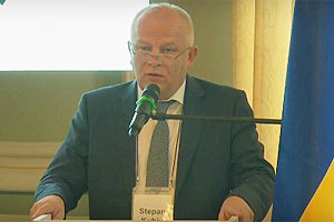 Украина введет "зеркальные" ограничения на торговлю с Россией и транзит товаров, - министр