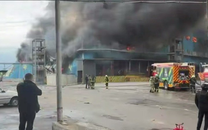 Росіяни знищили відділення "Нової пошти" у Дніпрі