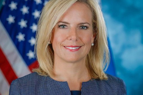 США обвинили Россию в попытках расколоть американское общество через соцмедиа