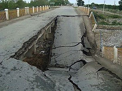 В Одесской области рухнул мост международного значения