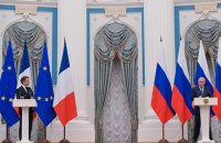 Путін заявив Макрону і Шольцу, що Росія готова до "відновлення діалогу" з Києвом