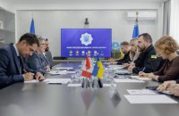 Україна і Канада посилять співпрацю у протидії депортації дітей та торгівлі людьми