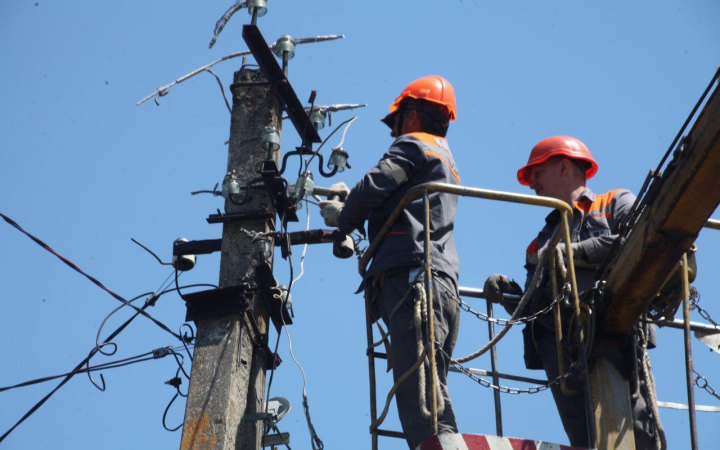 На Полтавщині через негоду без світла понад 5000 споживачів