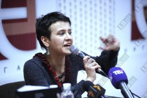 Забужко о письмах Януковичу: интеллигенция играет роль клоаки