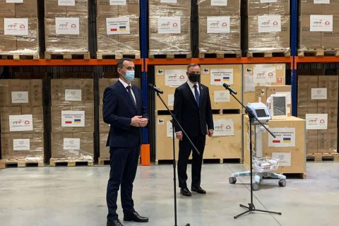 Польша передала Украине 650 тыс. доз вакцины от COVID-19 