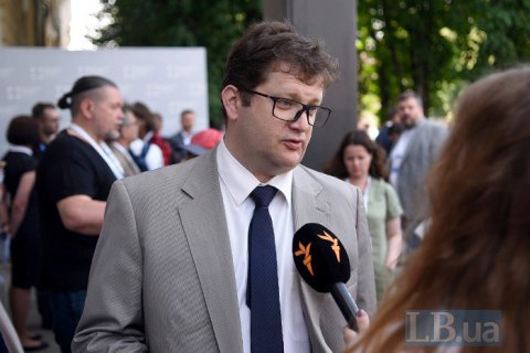 Преследование Порошенко происходит в угоду Путину, - Арьев 