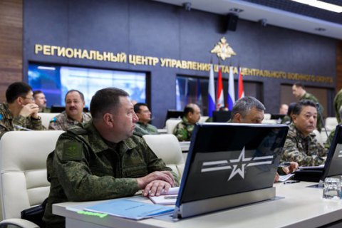 Россия перебросила морскую пехоту с Каспия в Крым