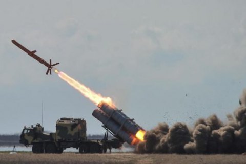 Министр обороны анонсировал закупку комплекса "Нептун" еще в этом году