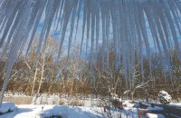 За вихідні в Києві від падіння бурульок постраждали п'ятеро людей