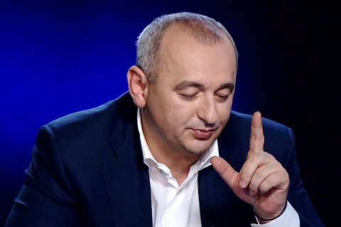Матиос пообещал новые обвинения против нардепов до 1 сентября 