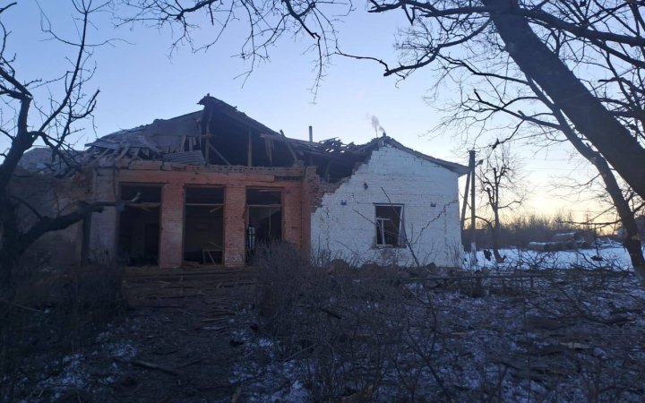Російські окупанти скинули авіабомбу на Куп'янський район. Загинула жінка, двоє дітей отримали важкі травми (оновлено) 