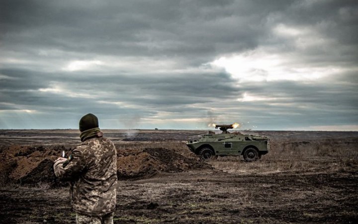 На Луганщине и Донетчине украинские военные отбили шесть российских атак