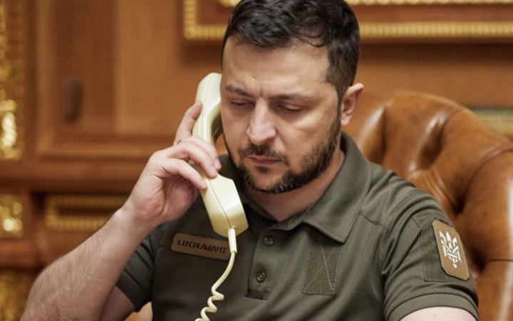 Reuters: Зеленський у розмові з Трампом відмовився виводити війська з Донбасу на вимогу Путіна