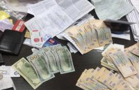 Начальник Балтського відділу поліції одержав 10 тис. хабара за "втрату" протоколу про адмінпорушення