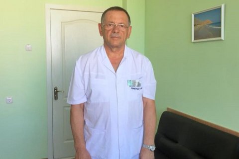 Порошенко присвоил отцу Гандзюк звание "Заслуженный врач Украины"