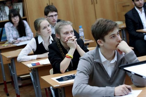 Участникам ВНО по истории зачтут по 1 баллу за "ошибочное" задание (обновлено)