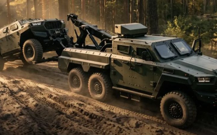 Міноборони допустило до експлуатації новий український броньований евакуаційний тягач INGUAR-4