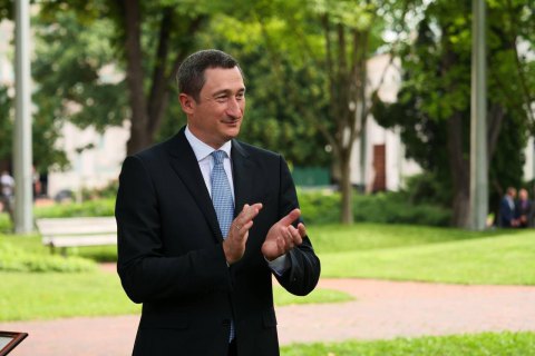 Чернишов оголосив про звільнення 100% співробітників ДАБІ та ліквідацію органу