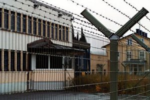 Шведа выпустили из тюрьмы без штанов