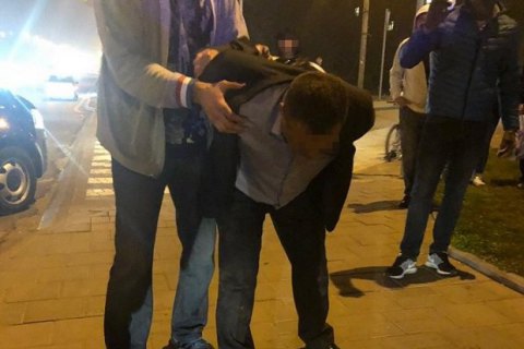 Начальника поста "Рава-Русская" Львовской таможни поймали на взятках