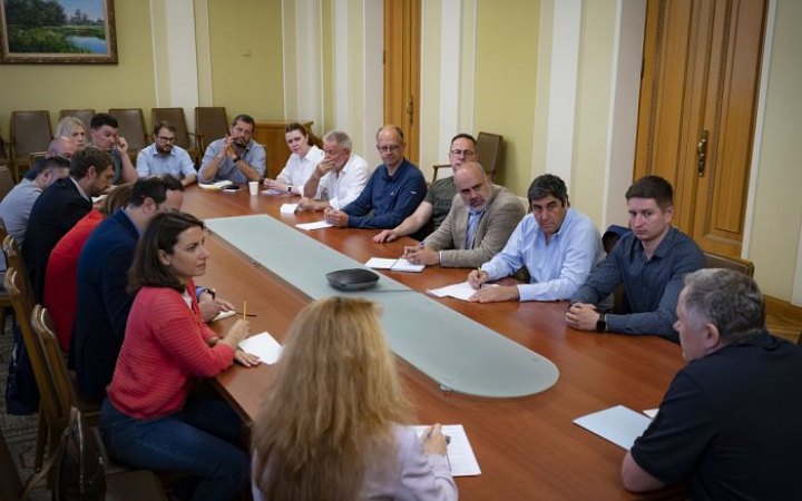 Україна розраховує на рішення ЄС про надання статусу кандидата на членство в ЄС вже в червні, – Жовква