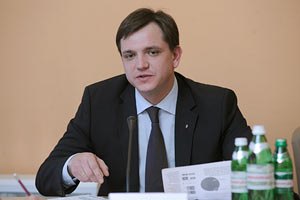 Павленко: иностранцы не обижают украинских детей