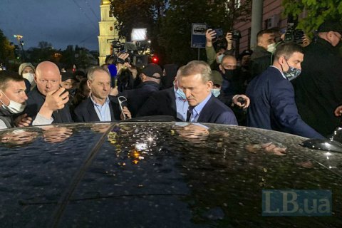Апелляционный суд Киева начал рассмотрение изменения меры пресечения Медведчуку