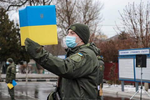 Новобранці склали присягу у 16 військових частинах