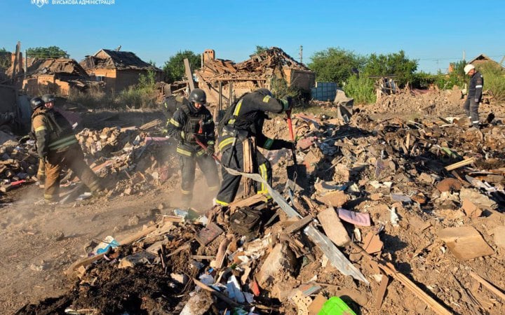 У Дніпропетровській області російська атака вбила шістьох людей. Серед загиблих – діти