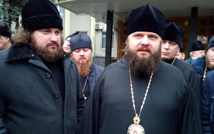 ​Архієпископ Пимен та протоієрей Віктор Земляний подають до суду на депутатку Бобровську та екснардепа Лозового 