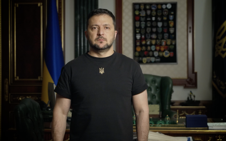 Україна потребує дронів та важких машин для розмінування, - Зеленський