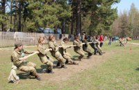 Патріотами не народжуються, а стають: молодь Гадяччини навчали захищати рідну землю 