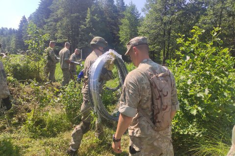 ​Поток мигрантов из Беларуси в Литву на выходных побил все возможные рекорды