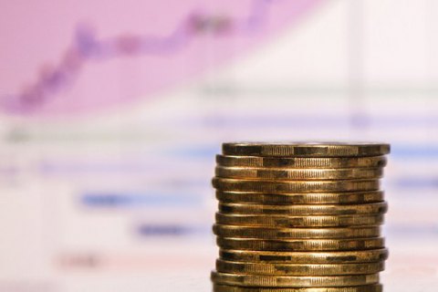 ​НБУ впервые за два года снизил учетную ставку