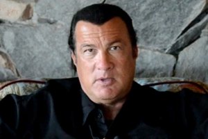 Стивен Сигал любит Россию из-за Путина