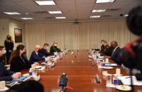 Украина и США обсудят ответы на возможную агрессию со стороны России 