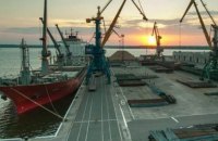 Уночі ворог завдав удару по морському порту "Миколаїв"