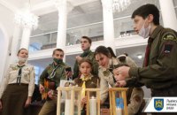 Во Львов передали Вифлеемский огонь мира
