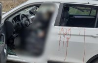 Росіяни вдарили по Херсону й сусідньому селищу, є жертви