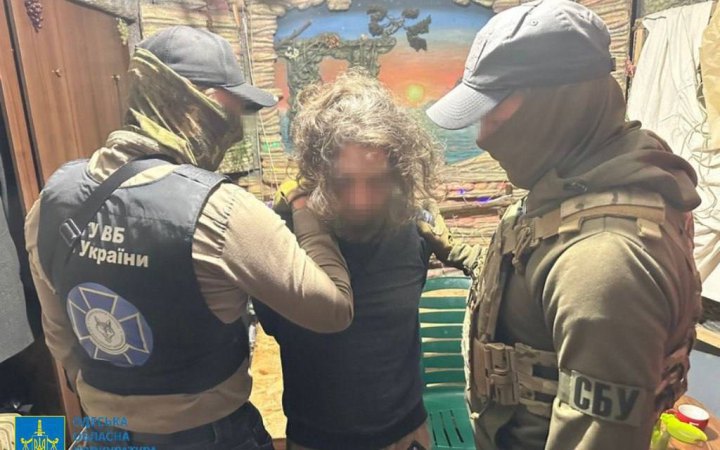 Одесит наводив російські ракети на будівлі Служби безпеки та прокуратури, щоб помститися за судимість, – СБУ