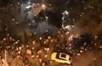Внедорожник въехал в толпу в Китае: 11 погибших, более 40 раненых